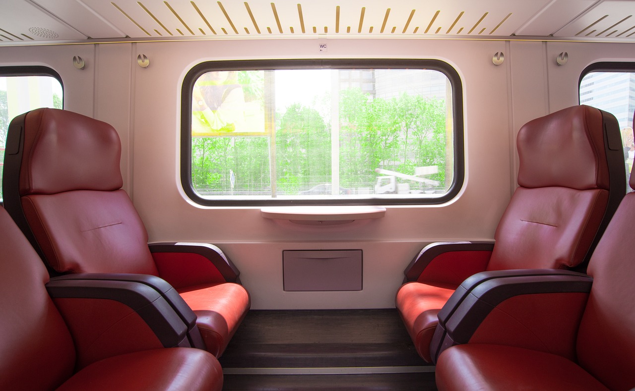 吉利汽車報(bào)價(jià)及圖片大全，最新價(jià)格表匯總