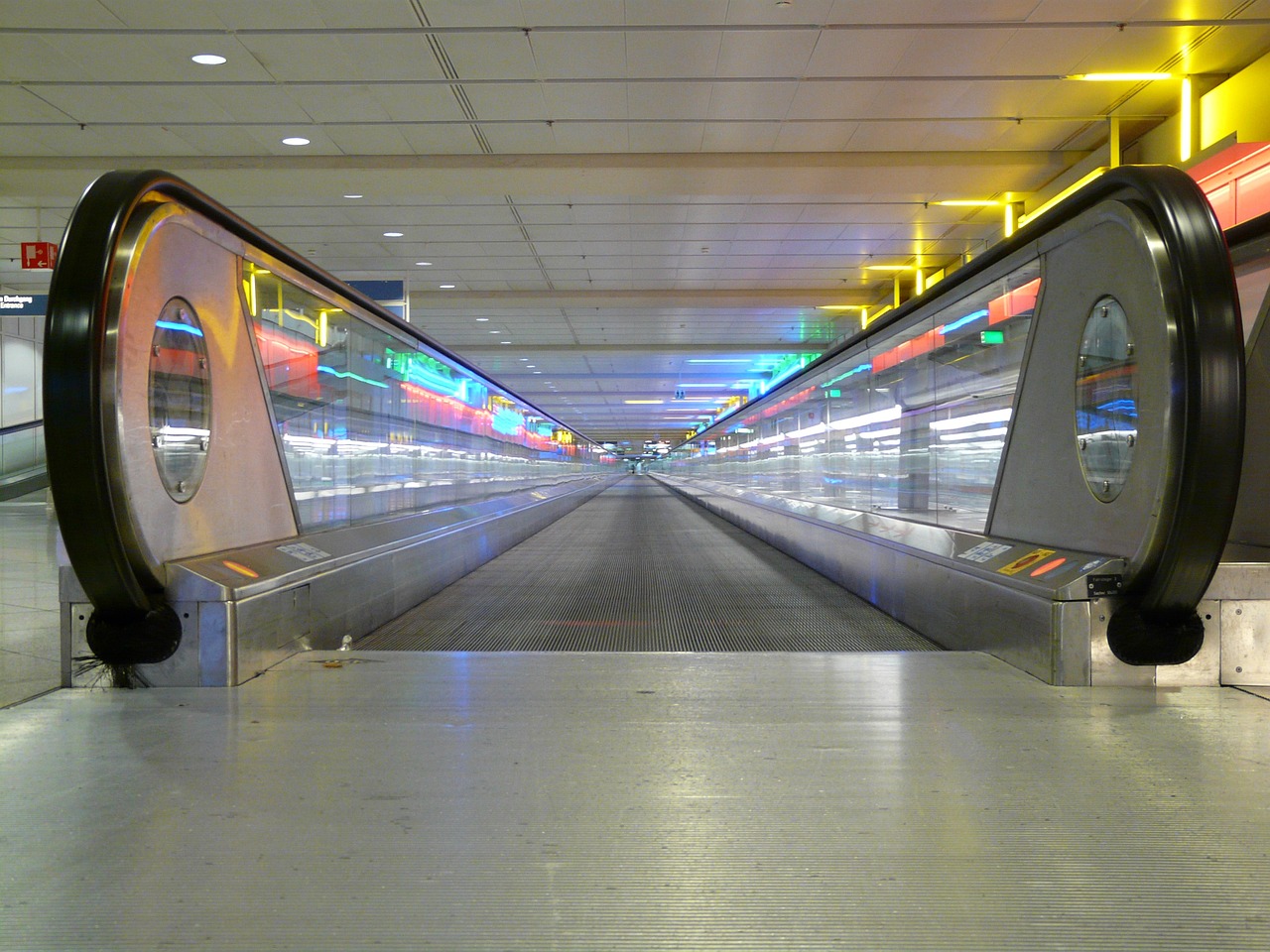 香港機(jī)場邁向高效、智能與可持續(xù)的未來最新動態(tài)