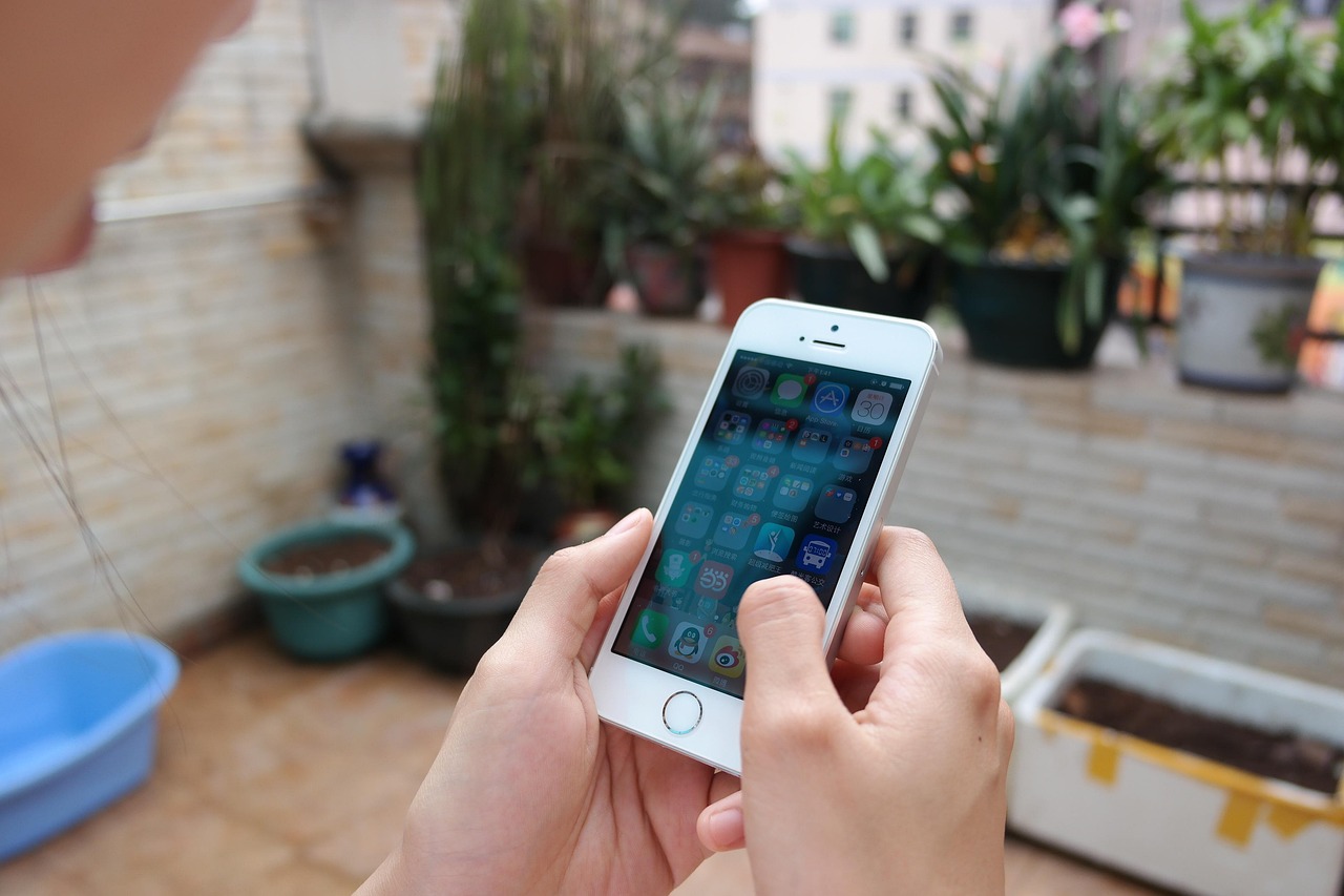 iPhone 5s上市，革新科技與用戶體驗的新里程碑