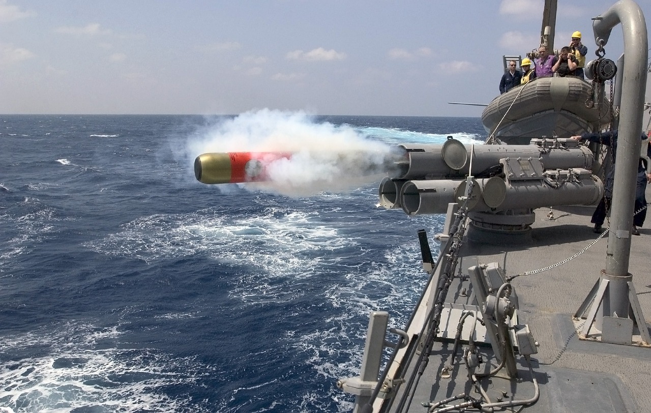 海南最新海軍艦艇，中國(guó)海軍力量的新標(biāo)桿展示