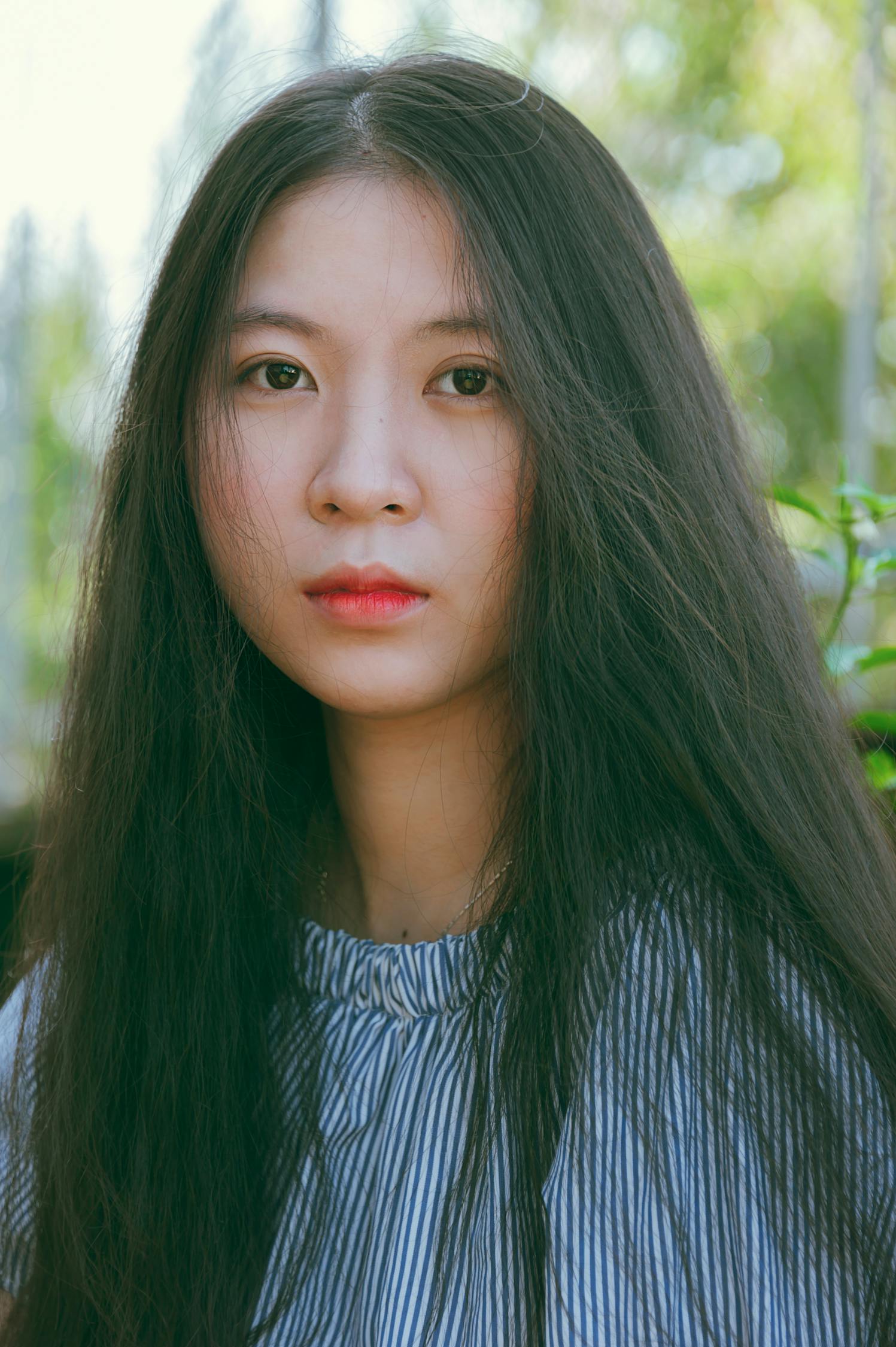 歲月賦予的魅力，年長女演員的堅(jiān)韌不拔精神與獨(dú)特魅力展現(xiàn)