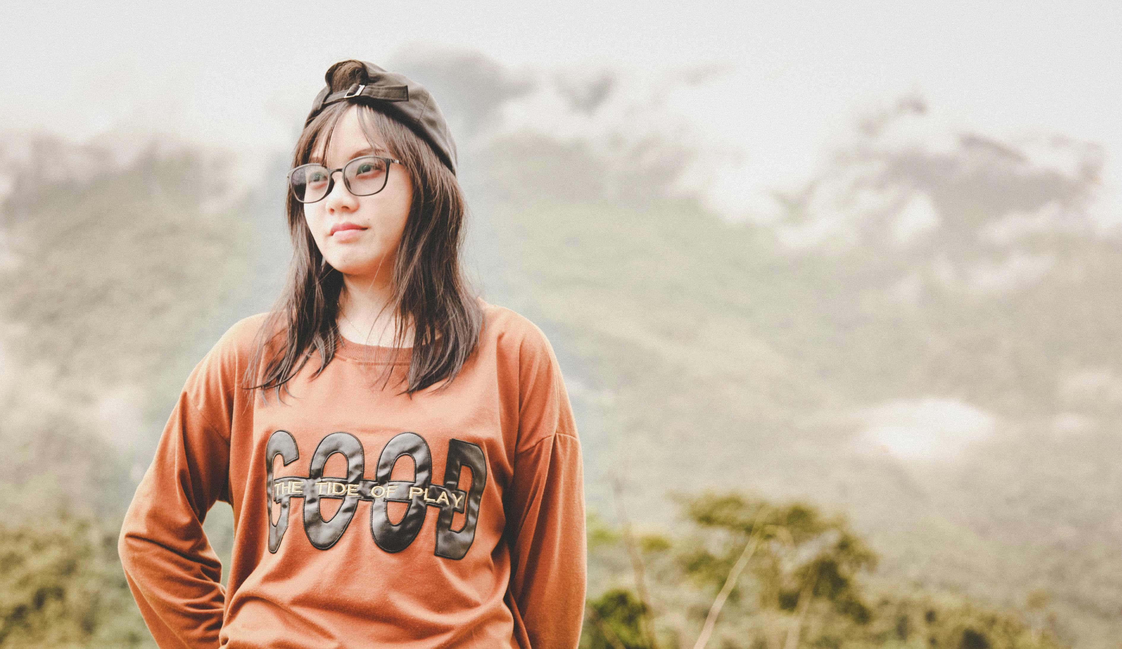 老女明星的魅力與風(fēng)采展現(xiàn)不減時(shí)光